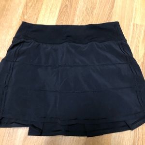 Lululemon pace rival skirt